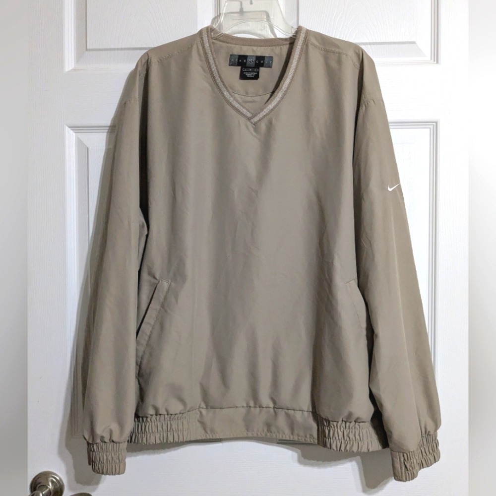 Nike Golf Men's V-Neck Pullover